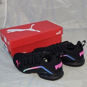 PUMA Women's Axelion Mesh Size 6 Black and Pink Sneakers NIB